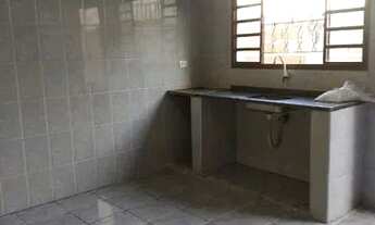 Imagem 3: Casa em Jacareí 2 dormitórios - R$850,00