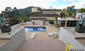 Imagem 4: Casa para Venda/Locação no Residencial 8, 980m², 6 Suítes, Piscina, Área Gourmet e 8 Vagas