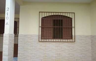 Imagem 3: Casa para aluguel possui 87 metros quadrados com 3 quartos em Democrata - Juiz de Fora - M