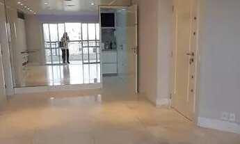 Imagem 3: Apartamento com 3 Quartos e 3 banheiros para Alugar, 104 m² por R$ 9.000/Mês