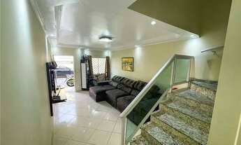 Imagem 5: Sobrado de 100m2 em um condomínio fechado composto por apenas 5 sobrados, criando um ambie