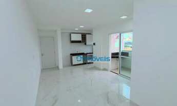 Imagem 2: Apartamento com 2 quartos para alugar na R. Alberto Klemtz, 1111, Portão - Curitiba/PR