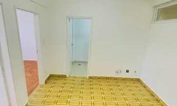 Imagem 2: Apartamento para aluguel tem 60 metros quadrados com 2 quartos em José Menino - Santos - S