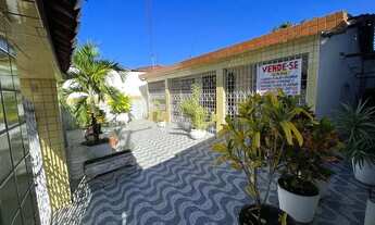 Imagem: Vende-se casa!!