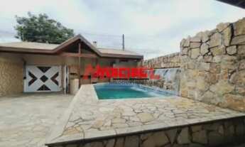 Imagem 6: Casa Padrão em Jacarei