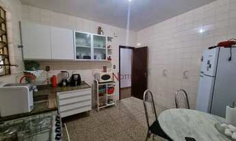 Imagem 6: Casa no Centro de Mateus Leme/MG | 3 Quartos