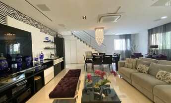 Imagem 3: Casa de condomínio para aluguel possui 380 metros quadrados com 5 quartos