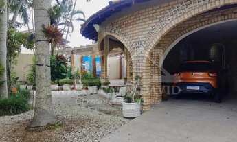 Imagem 2: Casa para Venda em Florianópolis, Campeche, 3 dormitórios, 1 suíte, 3 banheiros, 3 vagas