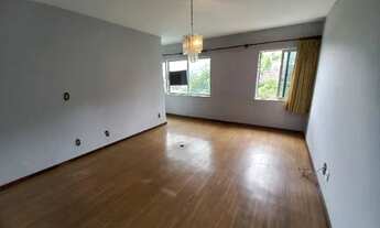 Imagem 4: Casa em Lote de 720 m² na Praça do Papa , Mangabeiras, !!