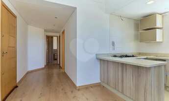 Imagem 4: Apartamento para venda possui 53 metros quadrados com 2 quartos em Tingui - Curitiba - PR