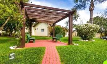 Imagem: Casa de Condomínio com 3 Quartos e 2 banheiros