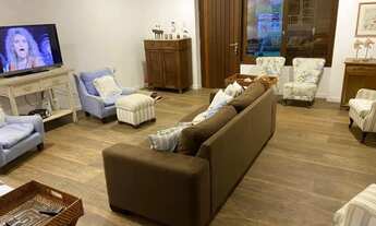 Imagem 5: Casa com piscina e salão de festas no Centro de Xangri-lá - 5 quartos 3 suítes. REF: 5083