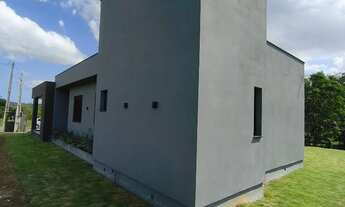 Imagem 4: Casa alto padrão nova