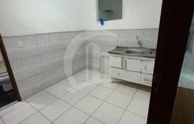 Imagem 3: Galpão com 270m² para venda na Av. Augusto Franco