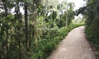 Imagem 3: Ampla Área de Terreno à Venda na Região do Parque da Água Santa - Campos do Jordão/SP