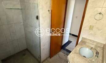 Imagem 4: Apartamento para aluguel, 3 quartos, 1 suíte, 1 vaga, Santa Mônica - Uberlândia/MG