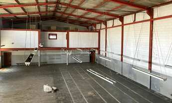 Imagem: Galpão para locação com 680 m² Vila