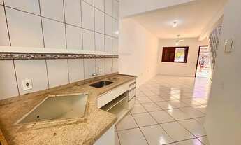 Imagem 7: Sobrado para aluguel tem 60 metros quadrados com 2 quartos em Pinguirito - Garopaba - SC