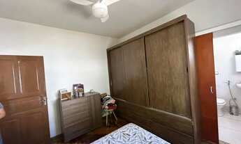 Imagem 2: Lote de 450m com 3 casas em avenida !