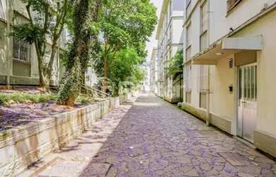 Imagem 3: Imóvel para venda tem 56 metros quadrados com 2 quartos em Vila Ipiranga - Porto Alegre