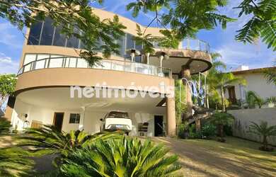 Imagem: Casa de Luxo à Venda Vista Incrível para