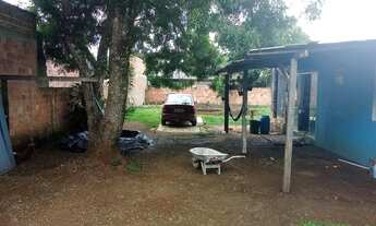 Imagem 3: Meia água grande de alvenaria portas e janelas de blindex telhado 9 milímetro telhas novas