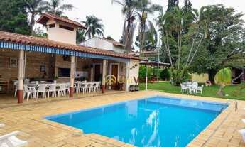 Imagem 3: Chácara com 3 casas no espaço, com lazer completo, muito bem localizada à venda, 6147 m² p