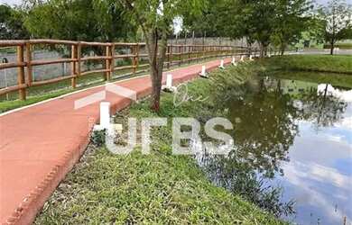 Imagem: Lote à venda no Condomínio Copacabana