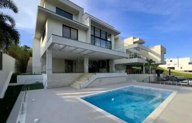 Imagem: Casa à venda com 4 suítes no Residencial