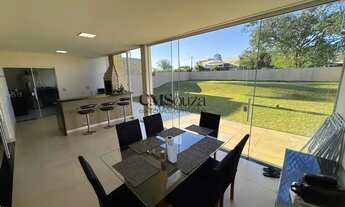 Imagem 5: Casa à venda em Cambé, Jardim Tarobá, com 4 suítes, com 310.66 m², Condomínio Villagio do