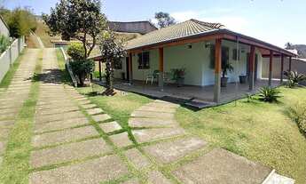 Imagem 3: Casa para venda de 3 quartos no Parque Jardim da Serra em Juiz de Fora - MG