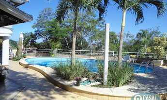 Imagem: Casa com 05 Quartos em Condomínio em Itaipu!