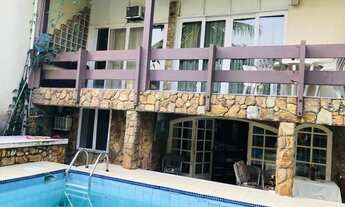 Imagem 4: Casa com 7 dormitórios à venda, 337 m² por R$ 2.500.000,00 - Barra da Tijuca - Rio de Jane