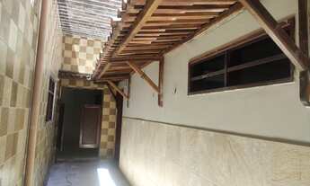 Imagem 4: Casa para venda possui 300 metros quadrados com 4 quartos em Treze de Maio - João Pessoa