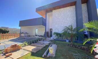 Imagem: Casa de condomínio sobrado para venda possui