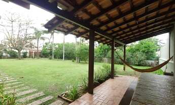 Imagem 6: Casa em Canto Grande a 120 metros do mar, com ampla área externa, para 10 pessoas