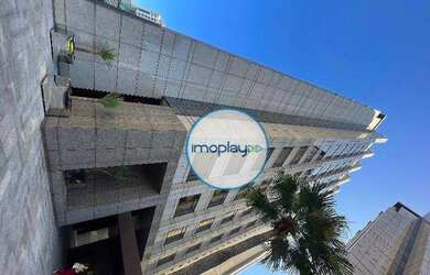 Imagem 3: Escritório mobiliado e pronto para ocupação ao lado da Estação Moema