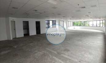 Imagem 5: Conjunto pronto para ocupação de 223 m² com banheiro e copa