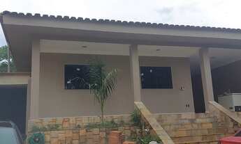 Imagem: Casa espaçosa e confortável em excelente