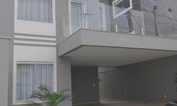 Imagem: Linda e Moderna Casa no Condomínio Bosque