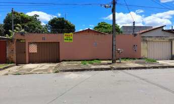 Imagem: Casa à venda com Edícula e renda mensal