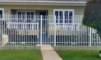 Imagem 1: Sobrado à venda, 5 Quartos, 1 Suíte, 4 Vagas cobertas, em ótima localização no Santa Cândi