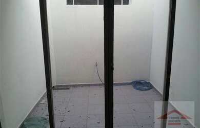 Imagem 3: CASA COMERCIAL TÉRREA DE 200 M2 NO JARDIM MESSINA - JUNDIAI/SP