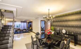 Imagem 3: Lindo sobrado com três suítes a venda no Centro - Tremembé - SP