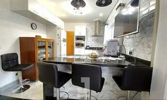 Imagem 2: Casa de condomínio sobrado para venda tem 286 metros quadrados com 4 quartos