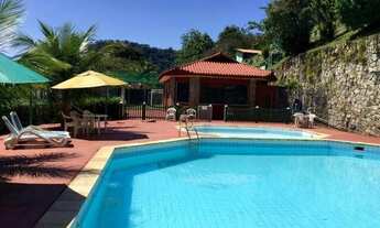 Imagem: Terrenos em condomínio fechado