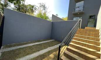 Imagem 3: Excelente Oportunidade!Casa Duplex germinada 3 quartos sendo 1 suíte no Vivendas da Serra