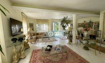 Imagem 5: Casa com 04 Quartos no Condomínio Green Park, com Piscina e Churrasqueira!