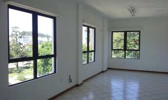 Imagem 3: Excelente sala comercial em ótima localização do bairro Trindade