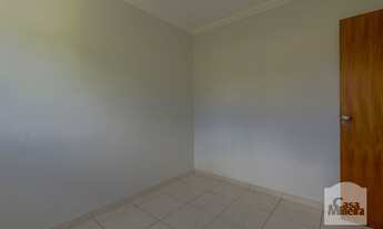 Imagem 6: Apartamento à Venda - Cabral, 2 Quartos, 45 m²